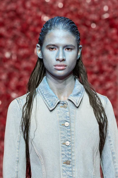 Look 52